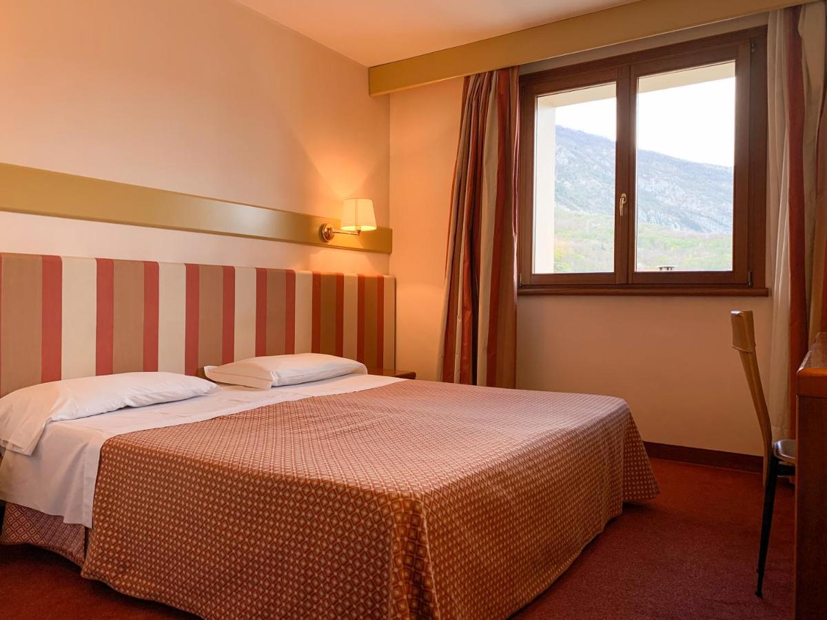 Eurohotel Palace מניאגו מראה חיצוני תמונה